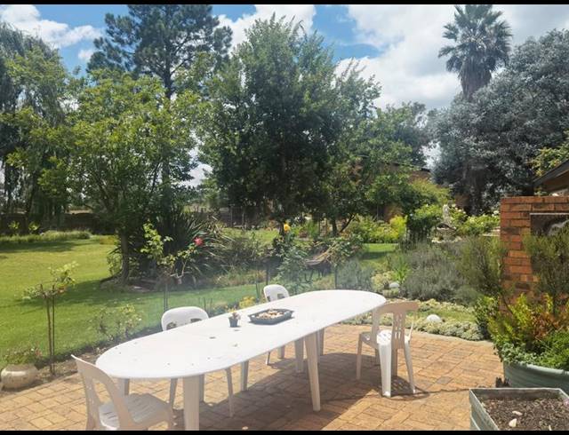 FARM FOR SALE IN VISCHKUIL